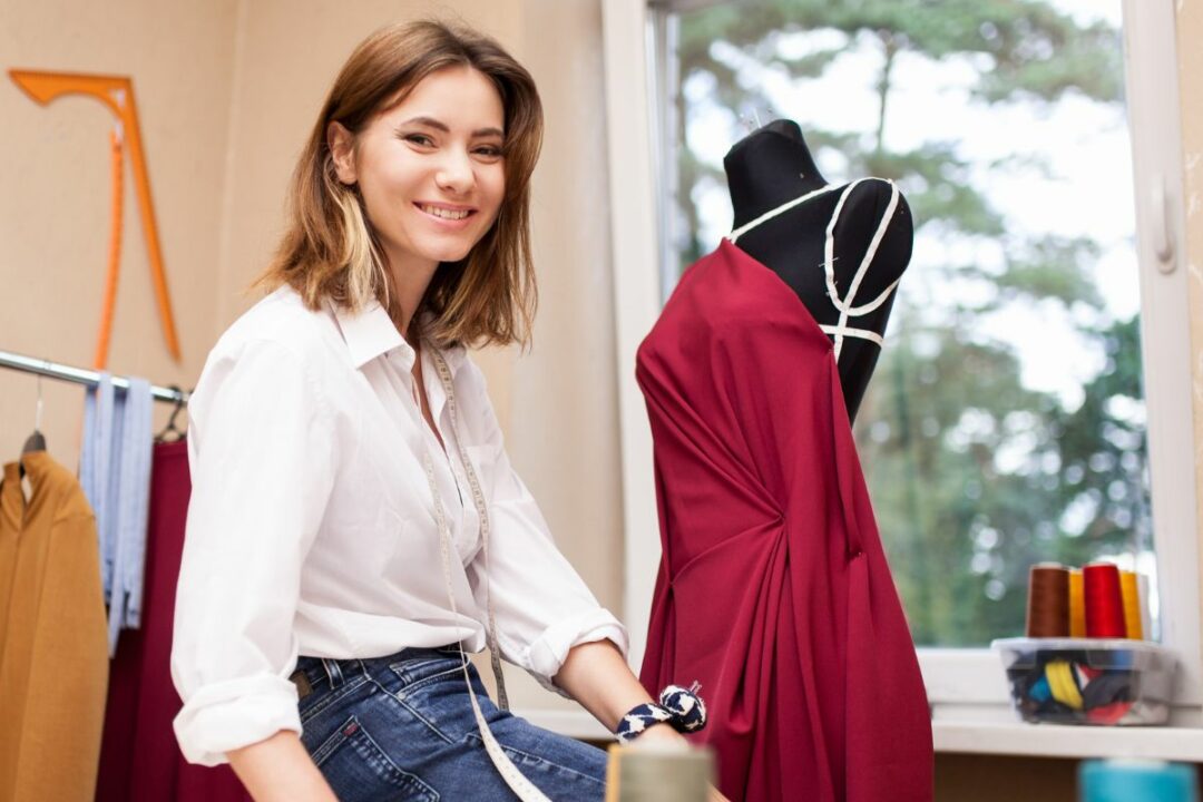 Discover the Top College for a fashion design career